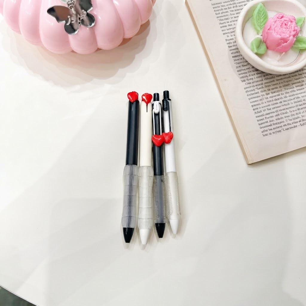 Red Heart Pen Set - 4 Pcs