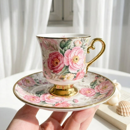 Fluffy Flora Cup