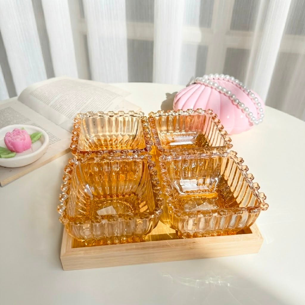Square Hearts Tasaly Set