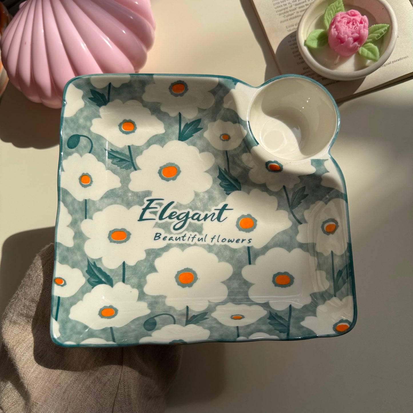 Elegant Sauce Plate