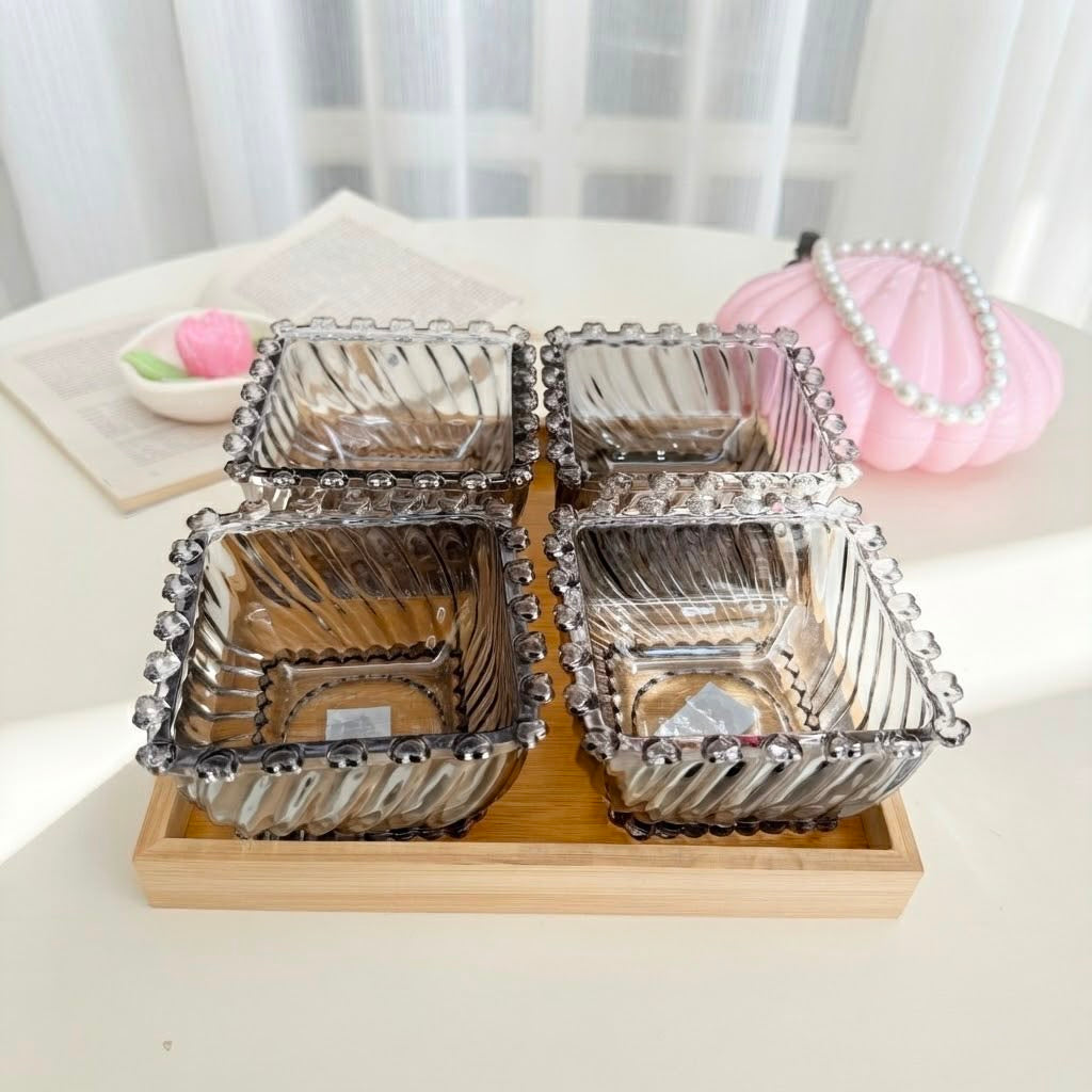 Square Hearts Tasaly Set