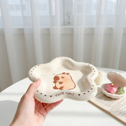 Capybara Star Plate