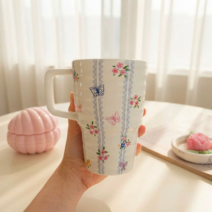 Cozy Straw Mug