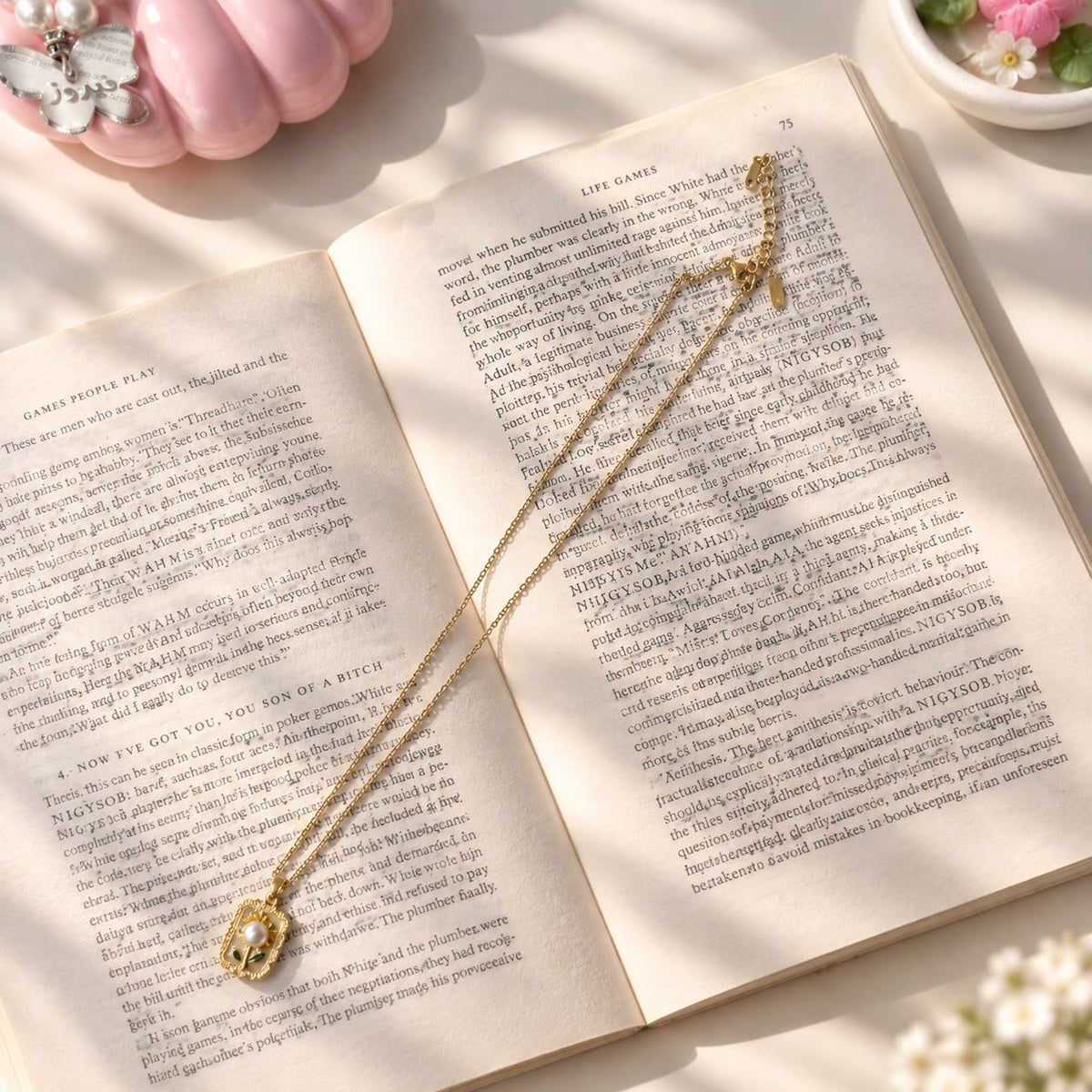 Pearl Flower Necklace