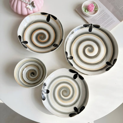 Swirl Flower Dinnerware Set